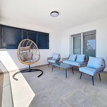 Ferienhaus Ria With Heated Pool By Interhome