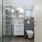 Ria With Heated Pool By Interhome Τρογκίρ