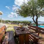 Σπίτι διακοπών Ria With Heated Pool By Interhome *
