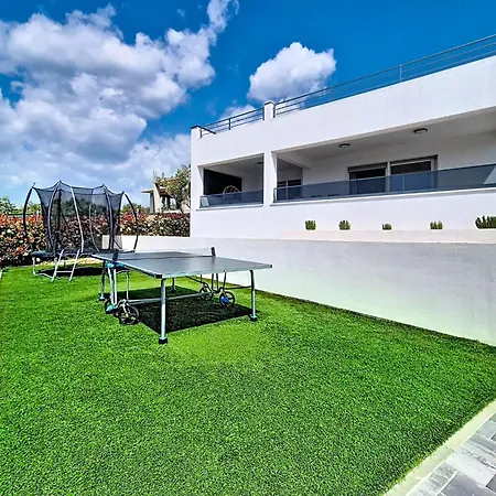 Будинок відпочинку Ria With Heated Pool By Interhome