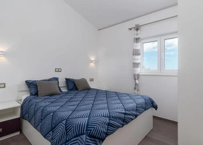 Ria With Heated Pool By Interhome Holiday home Trogir